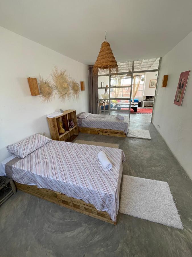 Albergue Anir Of Sea Tamraght Exterior foto